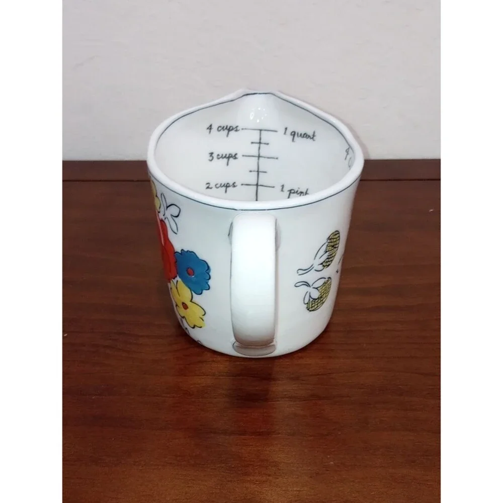 Anthropologie Molly Hatch Floral 1 Quart Measuring Cup